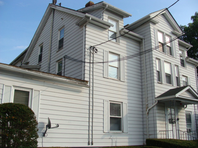 Focused Property Photo