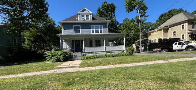 Focused Property Photo