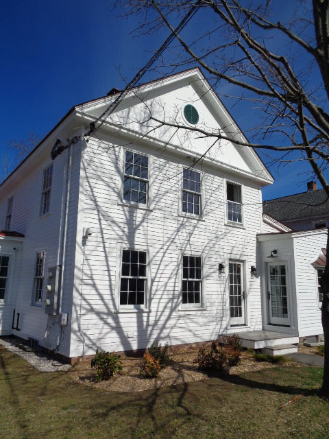 Focused Property Photo