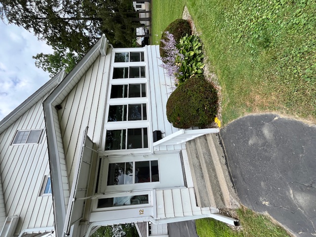 Focused Property Photo