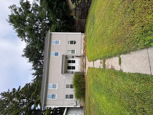 Focused Property Photo